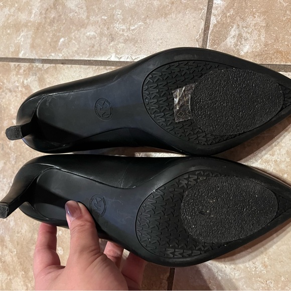 Michael Kors Black High Heels Size 9 - Picture 8 of 9